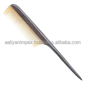 Pas de statique noir corne de buffle peigne queue peigne avec manche en bois de santal pour Massage des cheveux cheveux élégants hommes femmes utiliser par Aaliyan Impex - Product Image 2