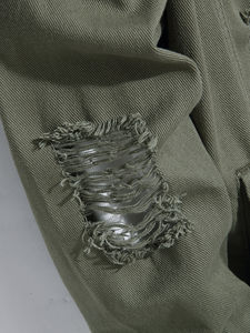 Chaqueta Vaquera de Primavera de Alta Calidad para Hombre, Cuello Alto Personalizado, Bolsillo con Solapa, Estilo Urbano, Diseño Desgastado y Roto, Fabricante Directo - Product Image 5