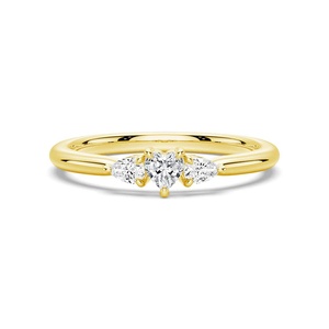 Bague en or 9 carats avec trois pierres en moissanite taille cœur et taille poire - Product Image 1