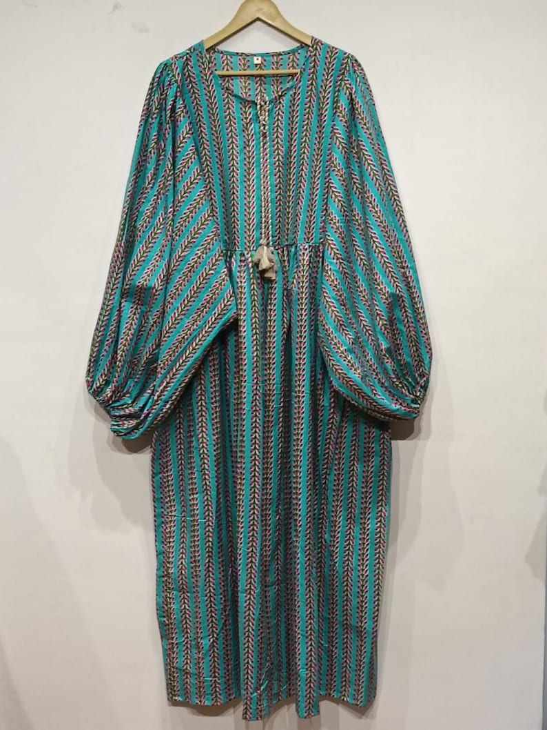 เช่นเดียวกับภาพ