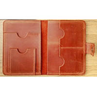 Porte-passeport en cuir pleine fleur véritable fait à la main avec blocage RFID, portefeuille familial, organiseur de voyage, housse cadeau personnalisable pour homme