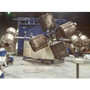 Machine de rotomoulage bi-axiale à 4 bras à usage industriel par des revendeurs, machine de moulage par rotation, offre spéciale - Product Image 5