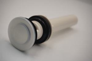 Presse en plastique ABS Lavabo Crépine Bouchon en alliage de zinc Chrome Plaqué écologique Garantie 1 an Couleur personnalisée OEM/ODM disponible - Product Image 2