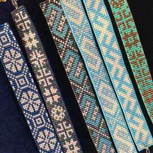 Bracelet pour femme de haute qualité, broderie florale, pompon et perles de pierre créatives, tressé, cadeau d'amitié, perles de pierre - Product Image 4