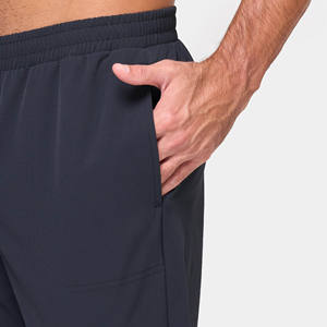 Pantalon de jogging pour homme de haute qualité, coupe ajustée, séchage rapide, lavé, respirant, taille élastique et bordure côtelée noire avec poches latérales - Product Image 4