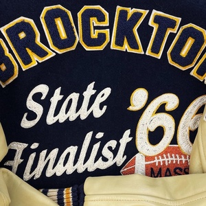 Blousons bombardiers pour hommes personnalisés OEM Blousons de baseball Letterman à manches en cuir haute qualité pour hommes Veste de baseball pour hommes au collège - Product Image 5