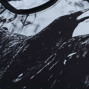 Camiseta de compresión deportiva de alta calidad para hombre, ajustada personalizada, para gimnasio, colores sólidos, transpirable, atlético, protector contra sarpullidos, manga completa - Product Image 5