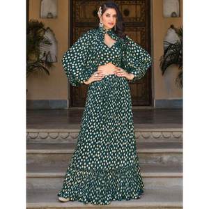 Ensemble de jupe et haut court en georgette avec travail de feuille d'or vert époustouflant, col asymétrique, veste taille XL, coupe ample, longueur genou, pour club - Product Image 5