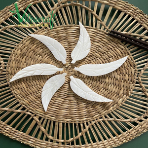 Porte-baguettes unique en forme de feuille, porte-cuillère. Porte-baguettes artisanales. Fabriqué à partir de coquille de perle naturelle. Fait à la main Vietnam Sûr à utiliser - Product Image 6