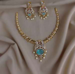 Conjunto de Collar con Acabado Mate CZ, Collar Hasli con Pendientes, Calidad Premium, Uso Mínimo, Perfecto para Fiestas y Bodas - Product Image 4