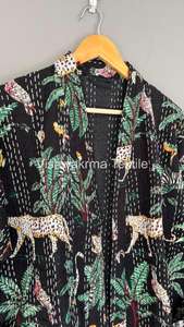 Chaqueta Acolchada Kantha Hecha a Mano en India, Ropa de Invierno para Mujer, Batas de Algodón con Rayas, Ecológica - Product Image 4