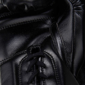 Nuevo diseño Top Trending Custom Fly Guantes de boxeo hechos a medida con cuero de vaca Guantes de boxeo Sparring - Product Image 4