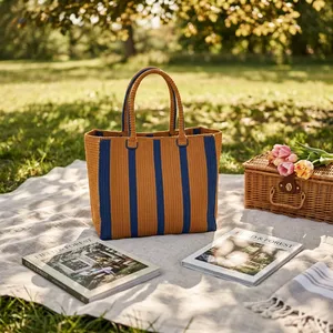 Sac fourre-tout personnalisé en paille de raphia tressé à la main pour femme, sac à bandoulière à fermeture ouverte, grande capacité, en polyester, pour voyage et shopping - Product Image 3