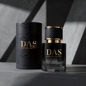 Servizio Completo di Approvvigionamento Personalizzato: Flacone di Profumo Professionale con Stampa in Oro e Elegante Confezione Regalo con Apertura Angolata - Product Image 6