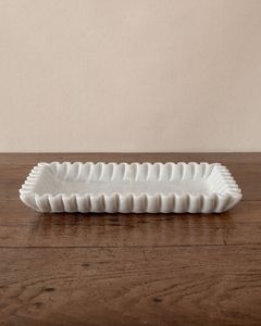 Plateau en marbre de qualité supérieure fabriqué par un fabricant fiable, avec une finition lisse offrant une durabilité longue durée et un look élégant intemporel - Product Image 4