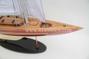 Gia Nhien Fabricant Approuvé Conception Personnalisée quantité minimale de commande Basse Nemere II Maquette Artisanale en Bois Bateau à Voile en Bois - Product Image 2