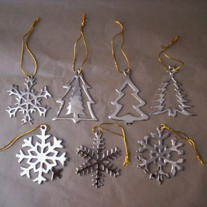 Venta caliente adornos de árbol colgantes de Metal de Navidad accesorios decorativos para el toque festivo perfecto - Product Image 3