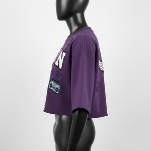 เสื้อครอปท็อปผู้หญิงผ้าคอตตอนเจอร์ซีย์คุณภาพสูง แขนสั้น ปักลายเชนีล ปักโลโก้ตามสั่ง เสื้อครอปท็อปผู้หญิงผ้าฝ้าย - Product Image 3