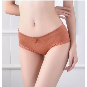 กางเกงชั้นในและกางเกงในสตรีเซ็กซี่ผ้าโปร่งลายลูกไม้เอวต่ำ - Product Image 1