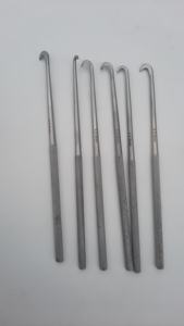 Juego de cuchillos de gancho para artroscopia de acero inoxidable alemán, instrumentos quirúrgicos ortopédicos manuales, certificado CE, Narham Enterprises - Product Image 2