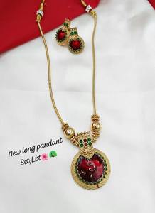 Vente chaude 2025 Ensemble de bijoux en émail artisanal plaqué or serti de pierres tendance Bijoux de mariage pour femmes - Product Image 2