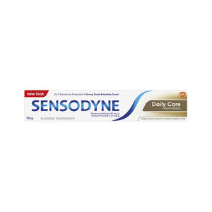 Dentifrice blanchissant Sensodyne, prévention efficace des caries, fiable pour une bouche fraîche, des dents saines, usage quotidien pour une protection à domicile - Product Image 2