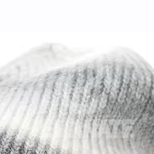 Bonnet Jacquard Style Urbain Tendance pour Femme – Confortable, Extensible, Design Personnalisable, Chaud, Respirant, Imperméable pour l'Extérieur - Product Image 6