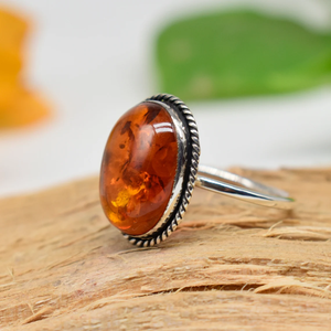 Anillo fino de estilo clásico de Plata de Ley 925 hecho a mano, bisel de piedras preciosas de ámbar Báltico Natural, ajuste de corte ovalado para compromiso - Product Image 3