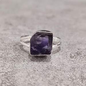 Anillo de Plata de Ley 925 con Amatista Natural, Piedra de Nacimiento de Febrero, Martillado, Hecho a Mano, para Navidad o Cumpleaños - Product Image 2