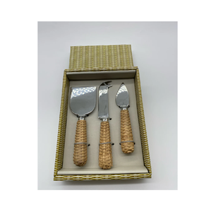 Juego de queso de acero inoxidable de diseño único con mango de ratán, rebanador de frutas y verduras para el hogar, a la venta - Product Image 2