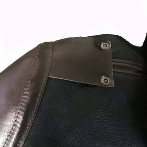 Chaqueta de aviador de piel auténtica con forro de borreguillo, estilo bomber, cálida, informal, vintage, para invierno - Product Image 4