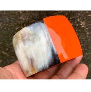 กำไลเขาควายปรับได้-ดีไซน์ยืดหยุ่นเพื่อให้ง่ายต่อการสวมใส่ - Product Image 1