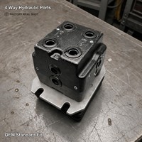 Vanne à pédale d'excavatrice YN30V00105F2 R908352523 Kobelco SK200-8 SK140-8 SK210-8 Vanne de commande de translation Pièces de machines lourdes