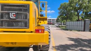 Machines chinoises de marque supérieure Chargeur LiuGong CLG856 d'occasion Chargeur Liugong CLG856 d'occasion Chargeur sur pneus 17 tonnes 160kw Power Sale - Product Image 3