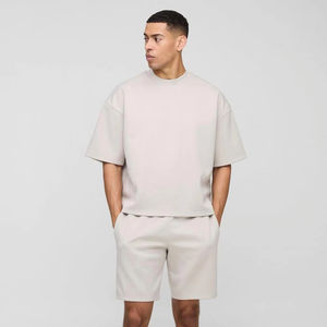 Conjuntos de pantalones cortos y camisetas de calle 100% algodón con logotipo personalizado de gran tamaño Boxy Fit Twin Set para hombres - Product Image 1