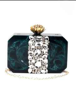 Bolso de mano de resina para mujer, monedero, cadena decorativa de diamantes de imitación para ocasiones de fiesta de boda, accesorios, bolso cruzado, regalos de navidad - Product Image 1