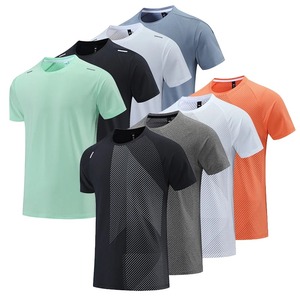 เสื้อยืด100% โพลีเอสเตอร์น้ำหนักเบาแห้งเร็วแห้งเร็วสำหรับผู้ชายระบายอากาศได้สีพื้นแห้งเร็วสำหรับสวมใส่ทุกวันขนาดปกติ - Product Image 6