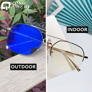 Gafas Fotocromáticas Unisex con Lentes que Cambian <span class=keywords><strong>de</strong></span> Color - Armazón <span class=keywords><strong>de</strong></span> Acero Inoxidable, Modernas <span class=keywords><strong>para</strong></span> Uso Diario 2026 - Product Image 3