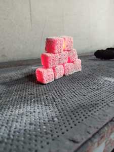 Coco rojo Clase B Briquetas de carbón de cáscara de coco Cubos de incienso hechos a máquina de varios tamaños para Hookah Shisha Bakhour Shisha - Product Image 4