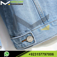 Veste en jean avec écussons pour hommes Streetwear Veste en jean à patchwork Vêtements d'extérieur en denim déchirés