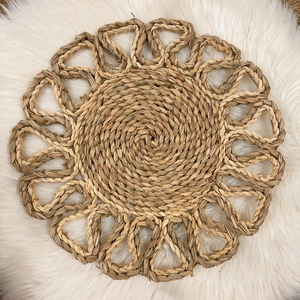 Napperon fleur jonc de mer tissé décor de Table de mariage Boho Table à manger chargeur rustique Vintage napperon tapis naturel chaleur tapis de table - Product Image 1