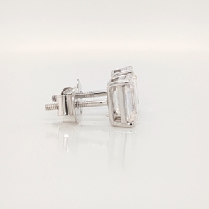 Pendientes de Moissanita con Corte Esmeralda de 2 Quilates, Regalo de Aniversario de Boda o Compromiso Cristiano para Mujer, Oro Blanco Sólido de 14k, Lujosos - Product Image 5