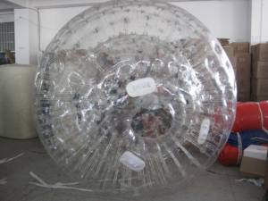 Balle Zorb gonflable pour homme, à rouler sur l'herbe ou à glisser sur une piste, pour les sports - Product Image 1