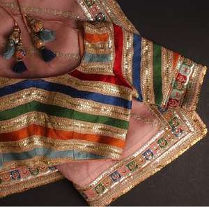 La mayoría de las ventas de Sari étnico exclusivo indio tradicional rojo exportación tela de seda bordado elegante trabajo para fiestas nupciales de boda - Product Image 3