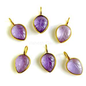 Colgante de hoja tallada de amatista Natural para la fabricación de joyas, colgante de amatista de hoja de piedras preciosas chapadas en oro de Plata de Ley 925 - Product Image 1
