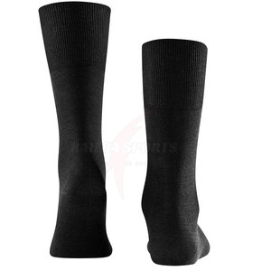 Calcetines de hombre de algodón puro personalizados de alta calidad para la temporada de primavera Características antideslizantes informales - Product Image 3