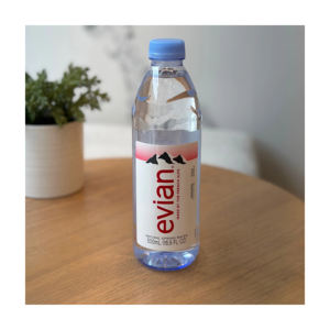 น้ำดื่มบรรจุขวด Evian น้ำแร่แท้สำหรับใช้ในบ้านสำนักงานการเดินทางหรือห้องออกกำลังกายให้ความชุ่มชื้น - Product Image 5
