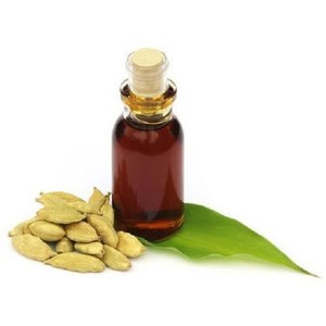 Huile essentielle de cardamome pure de qualité cosmétique, distillée à la vapeur, certifiée GMP, pour la fabrication de parfums, diffuseurs à bâtonnets, bougies et soins de la peau - Product Image 2