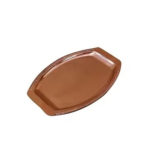 Plateau de service en cuivre brillant de qualité supérieure, plat en métal moderne pour hôtels, banquets et décoration de table gastronomique - Product Image 3