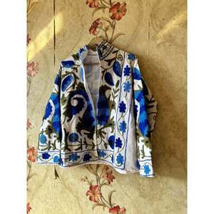 Chaqueta de Algodón Bordada con Estilo, Ligera, Cómoda, Transpirable, Reversible, Abrigo de Invierno con Patrón Sólido y Plumas Teñidas - Product Image 2